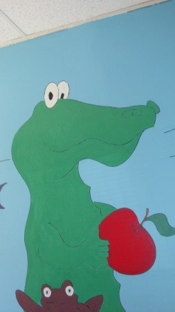 Aligator canvas mural