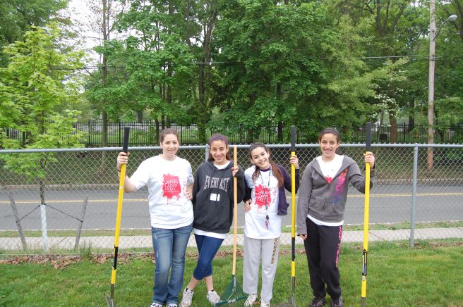 Volunteers in Morristown, NJ